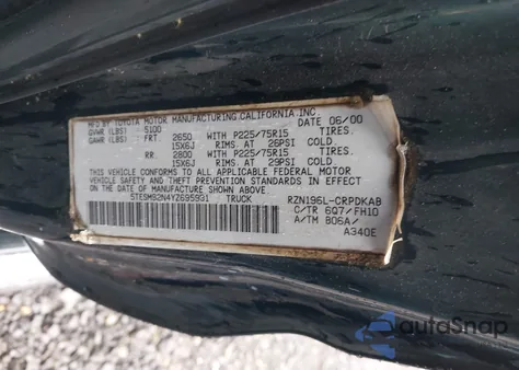 2000 Toyota Tacoma Xtracab Prerunner z USA, uszkodzony, nr VIN 5TESM92N4YZ695931